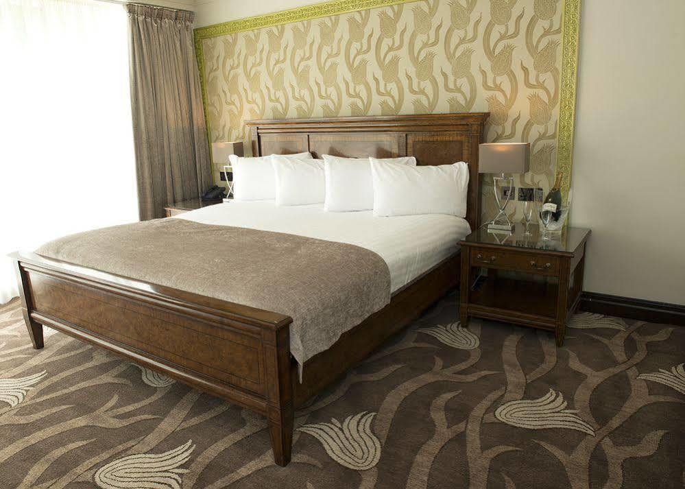 Boyne Valley Hotel - Bed & Breakfast Only โดรฮาดา ภายนอก รูปภาพ
